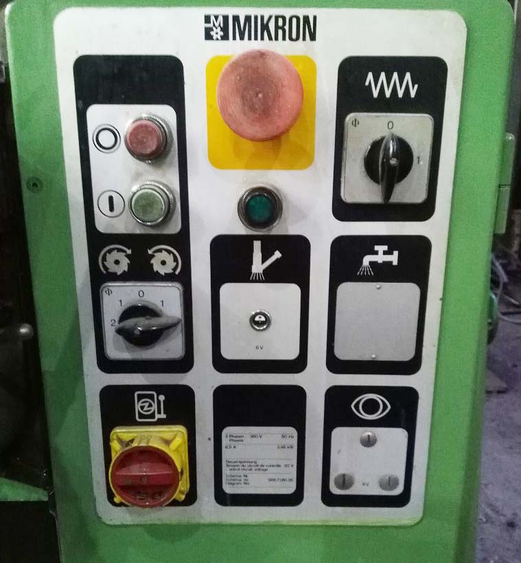 Фото універсального фрезерного верстата WF2